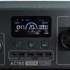 BLUETTI AC2A Tragbare Powerstation 204Wh | Nur 3,6 kg photo review