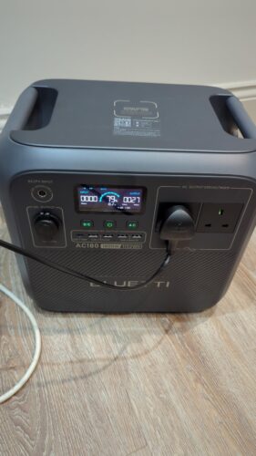BLUETTI AC200L Portable Power Station 2048Wh Expandable | 8192Wh photo review