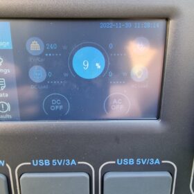 BLUETTI Solarpanel 200W Faltbar | 23,4% Wirkungsgrad • 3 Standfüße photo review