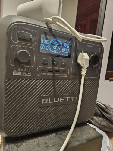 BLUETTI AC180 Powerstation 1152Wh | LiFePO4 Solargenerator photo review