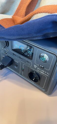 BLUETTI AC180 Estación de Energía 1152Wh | Batería LiFePO4 photo review